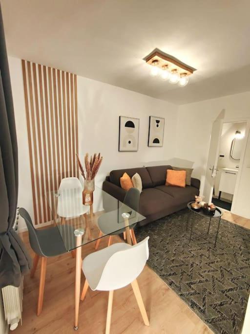 Joli Appartement Au Pied Du Tramway Bezons Ngoại thất bức ảnh