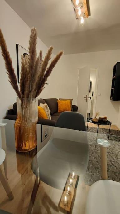 Joli Appartement Au Pied Du Tramway Bezons Ngoại thất bức ảnh